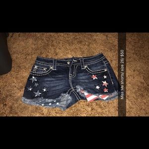 Miss Me shorts size 26